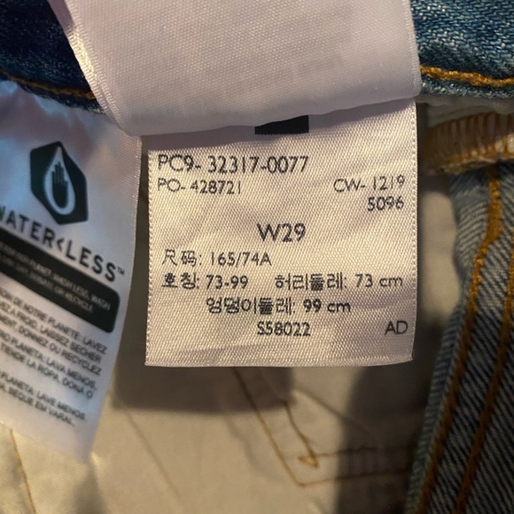 LEVI 501 DENIM SHORTS - Picture 3 of 4